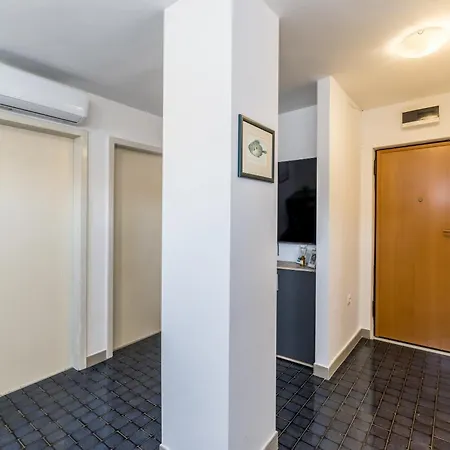 Apartman Split Beach Apartment